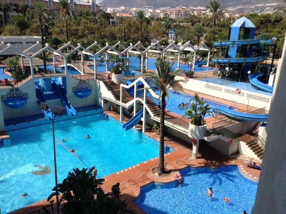 Lux. Frontbeach-Terrace. 5 Pools.Tv. 2 A.C.Netflix Benalmádena Exteriér fotografie