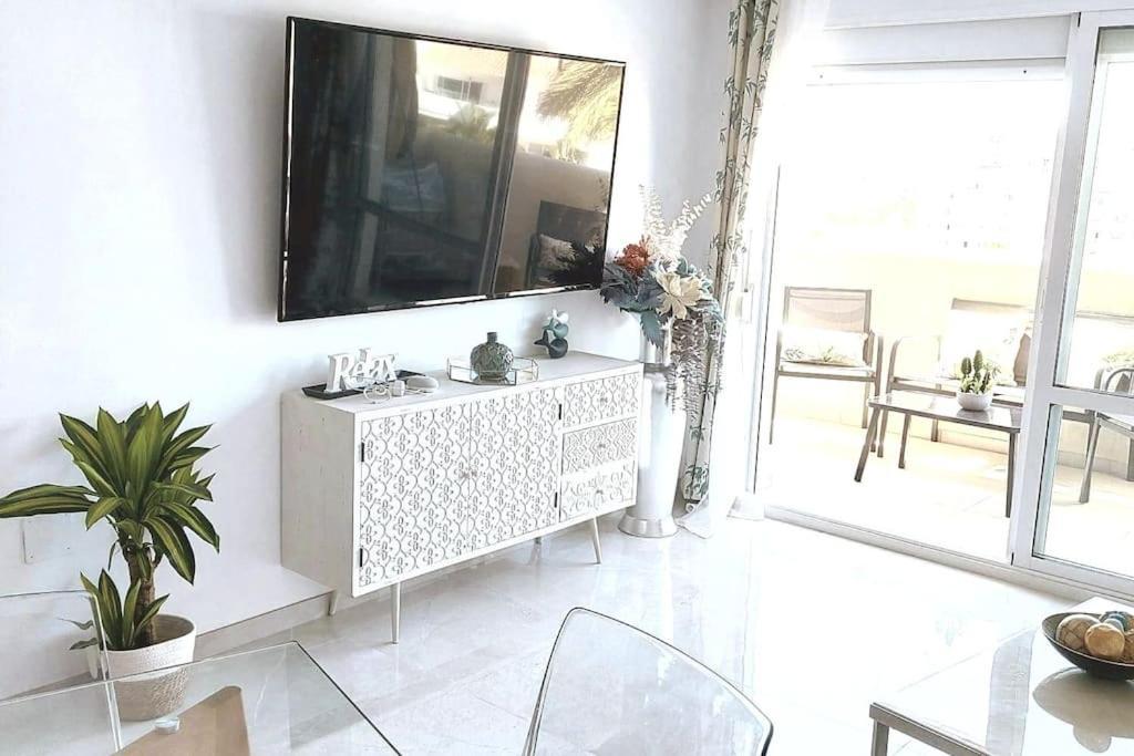 Lux. Frontbeach-Terrace. 5 Pools.Tv. 2 A.C.Netflix Benalmádena Exteriér fotografie